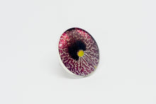 Cargar imagen en el visor de la galería, Maxi Anillo Flor Aristolochia - La flor del Nacimiento